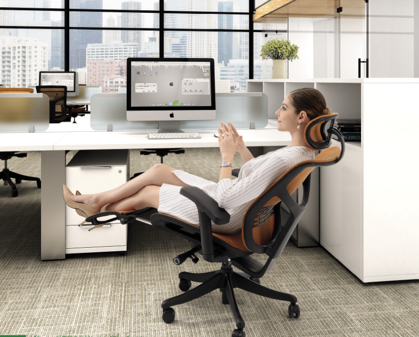 长时间坐在电脑前办公，如何选择办公椅更健康1